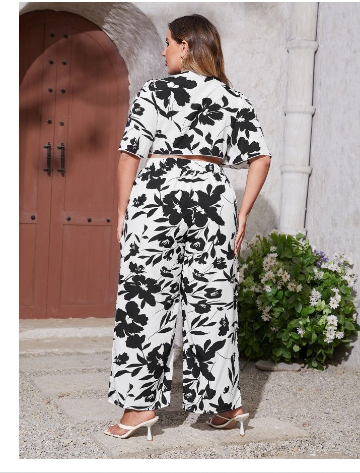 Plus, Floral Top & Split Thigh Pants